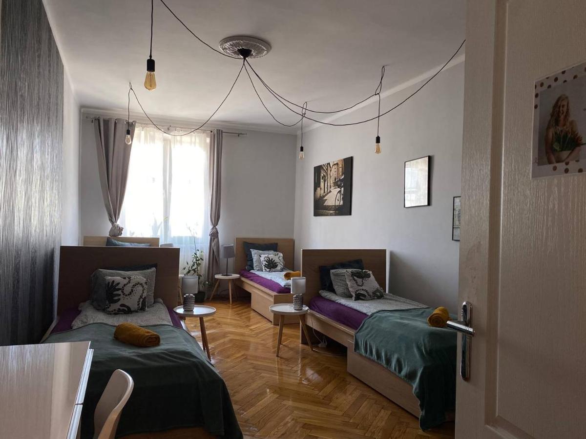 Real Vip Hostel Krakow Dış mekan fotoğraf